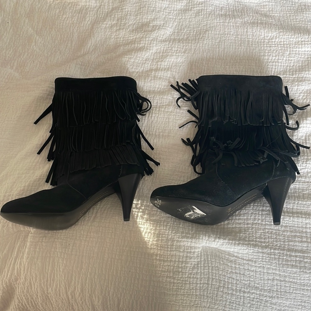 Black fringe suede boots size 7